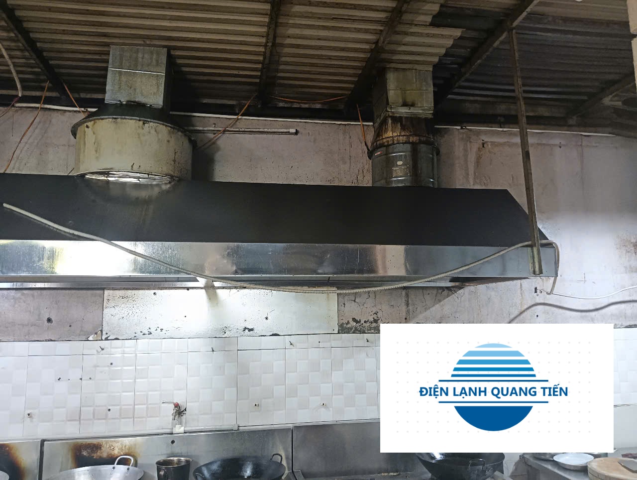 Sửa máy hút mùi Nhà Hàng ở Hà Nội