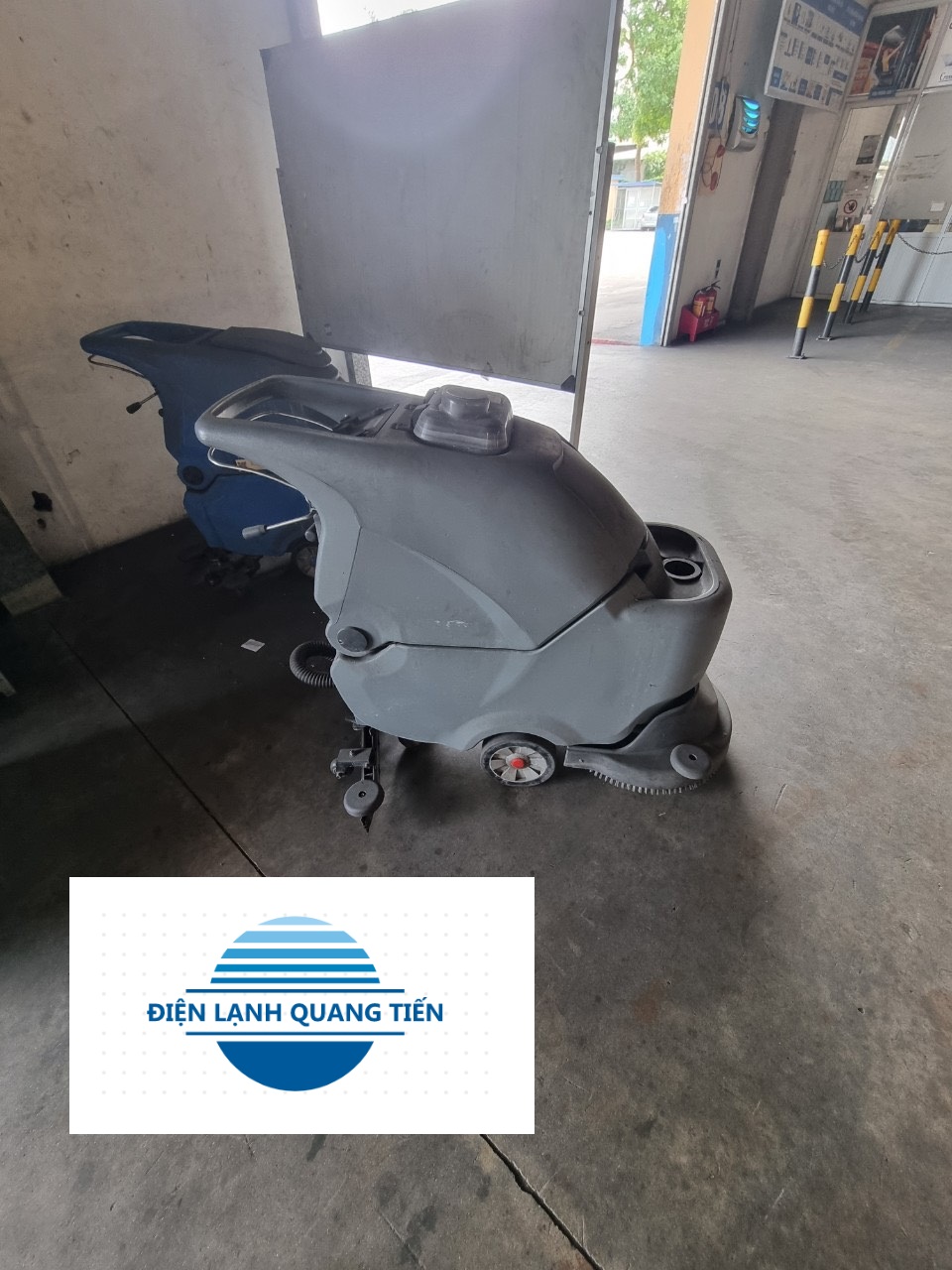 Sửa máy chà sàn giá rẻ
