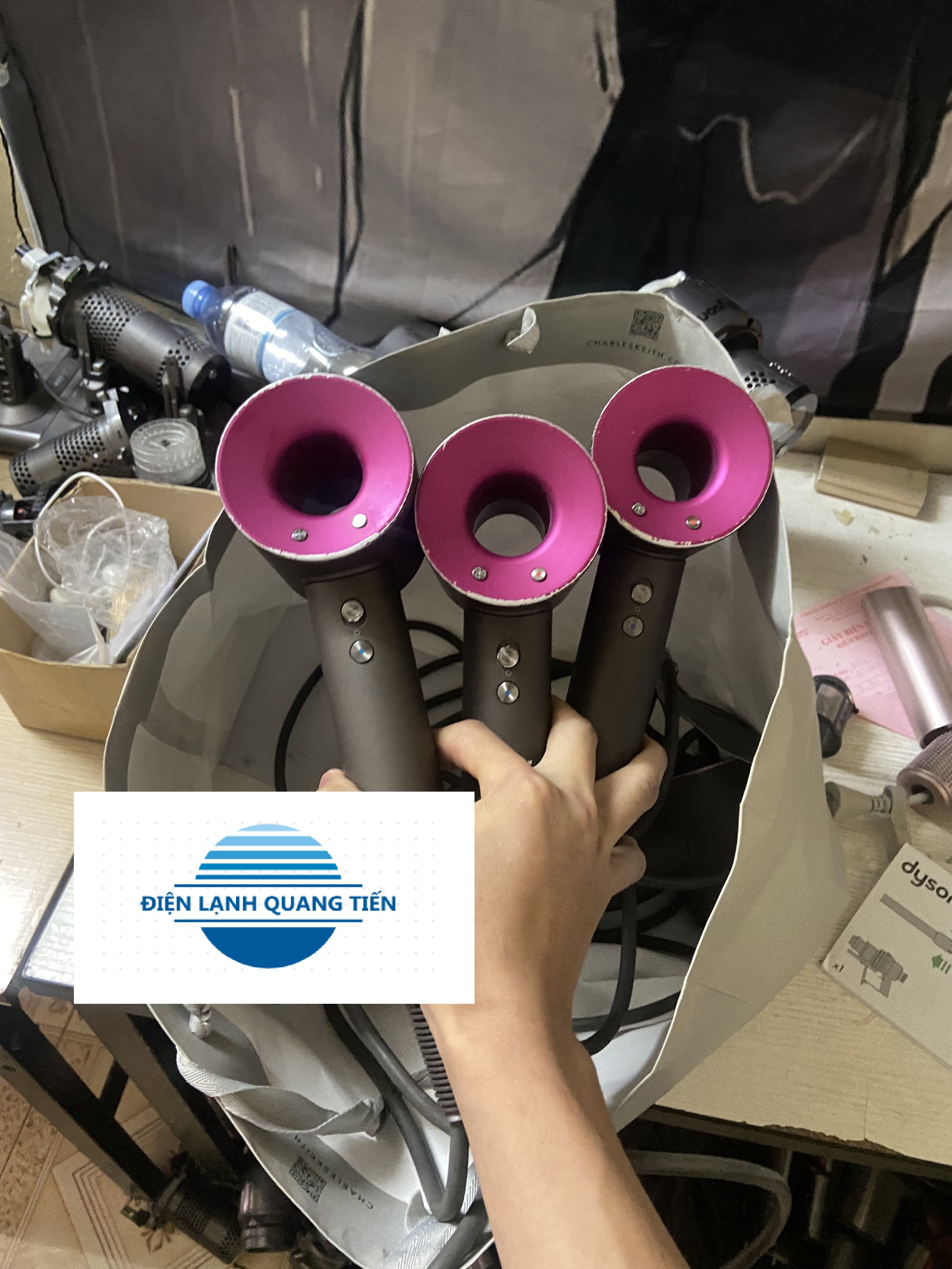 Sửa máy sấy Dyson uy tín