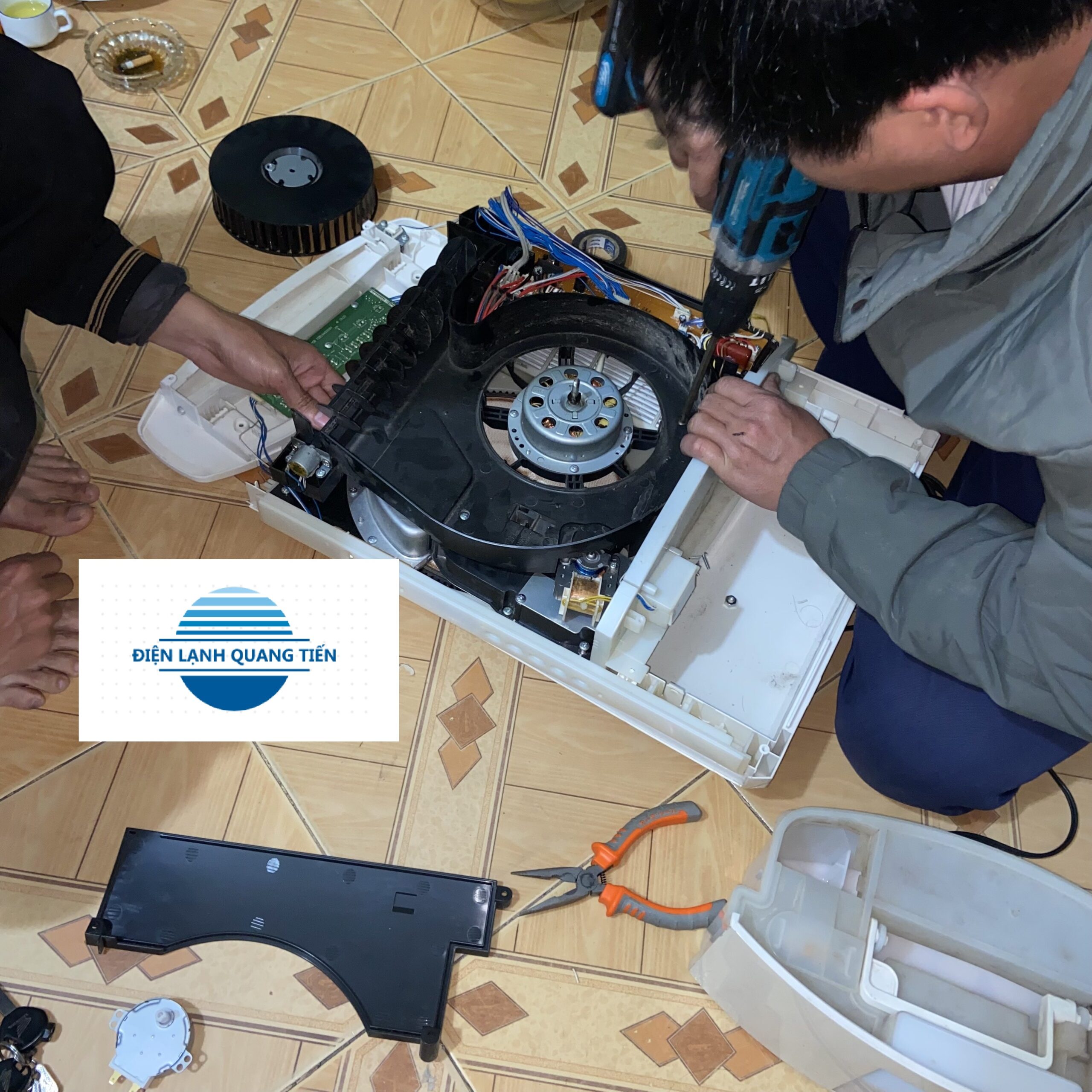 Sửa máy hút ẩm