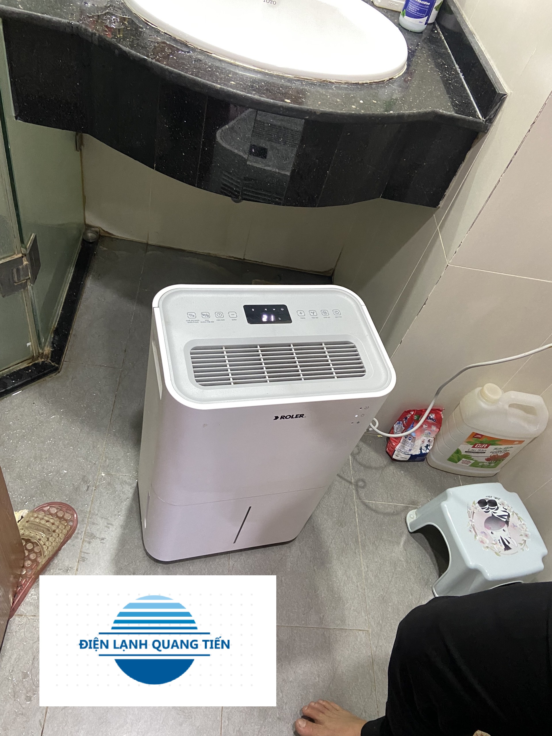 Sửa máy hút ẩm tại nhà